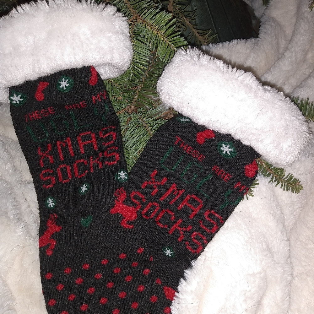 "These are my ugly Xmas socks" knee high GUC